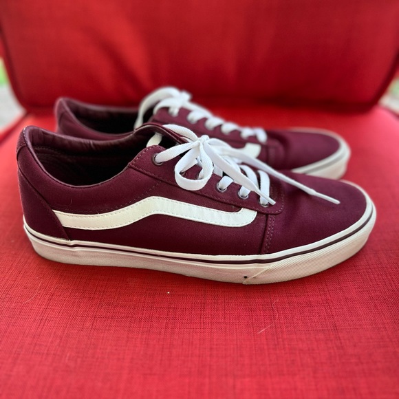 Women’s Vans size 11…very good condition - Picture 5 of 5